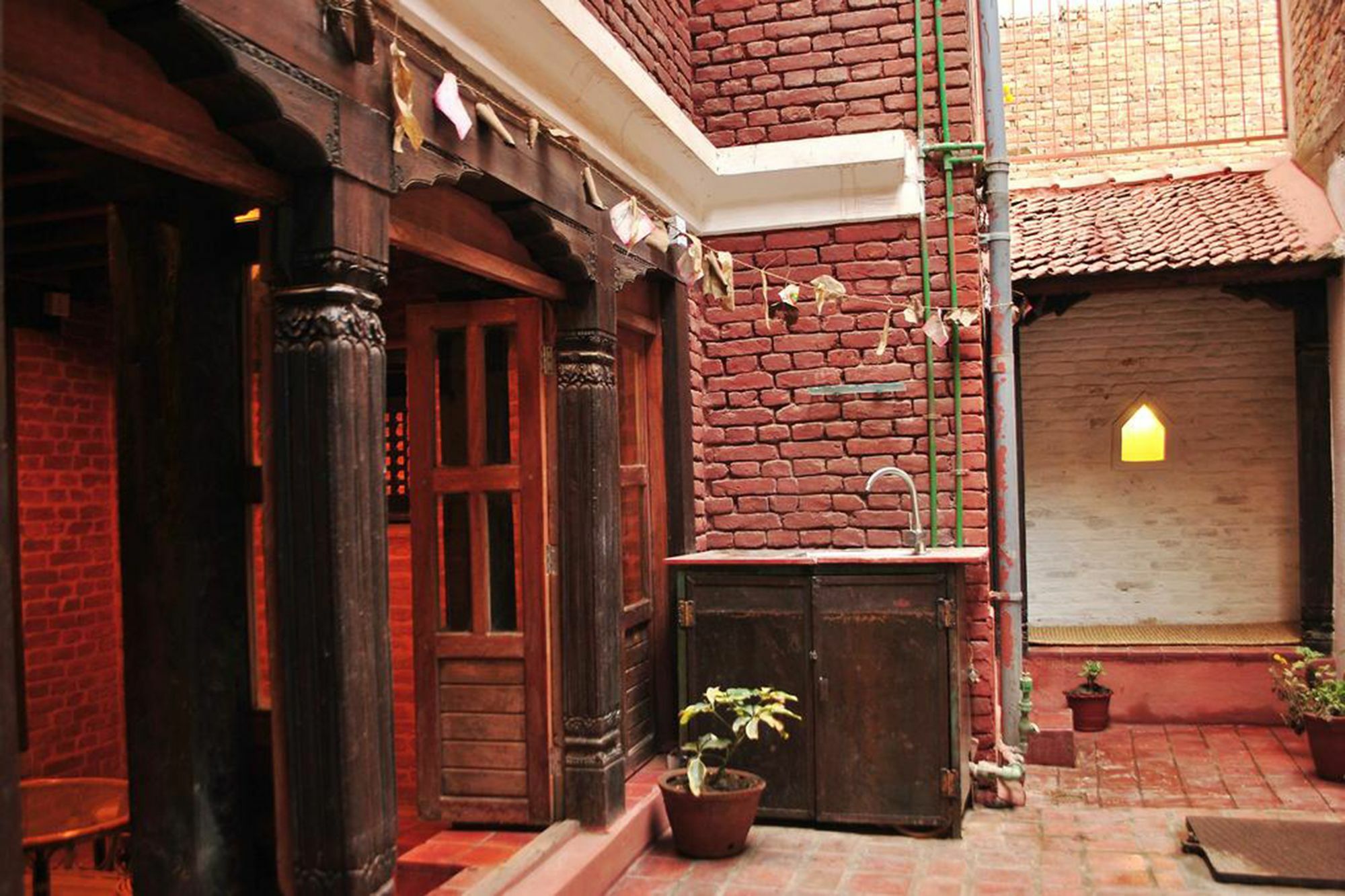 扬巴传统住宿加早餐旅馆 Lalitpur 外观 照片